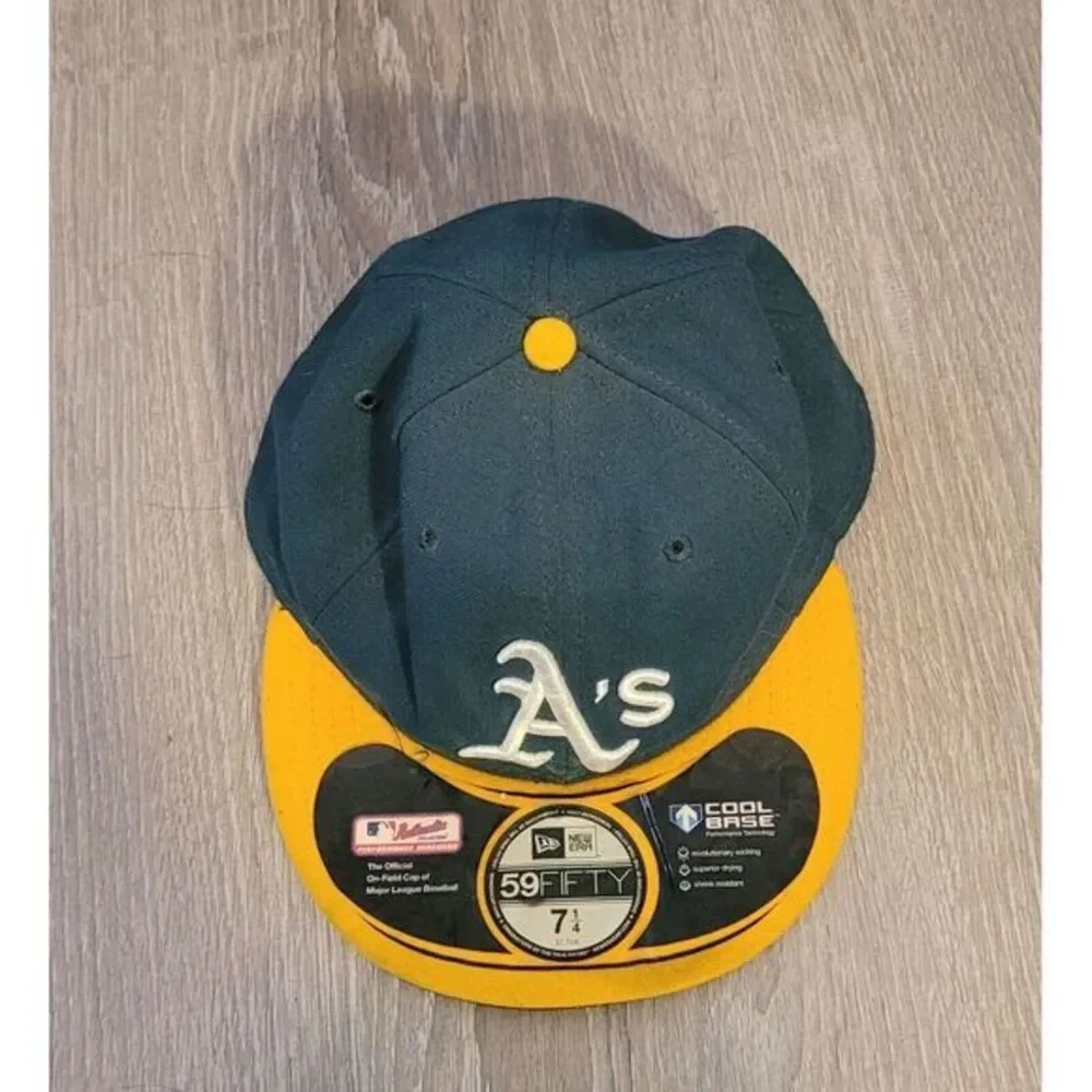 Oakland Athletics‎ New Era 59 Fifty MLB Green Hat Size 7 1/4  Great Condition